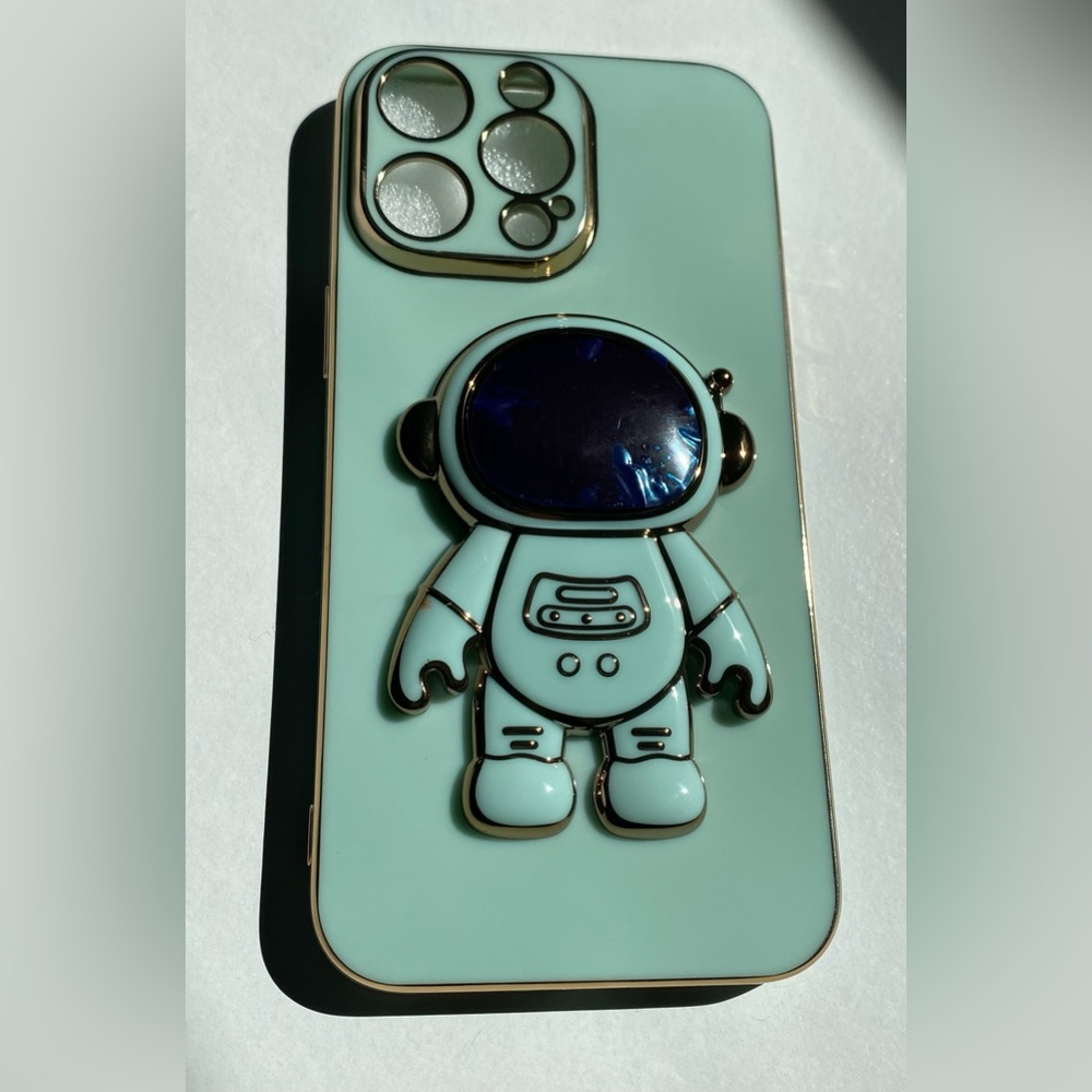 Teal iPhone 14 Pro Max Astronaut case